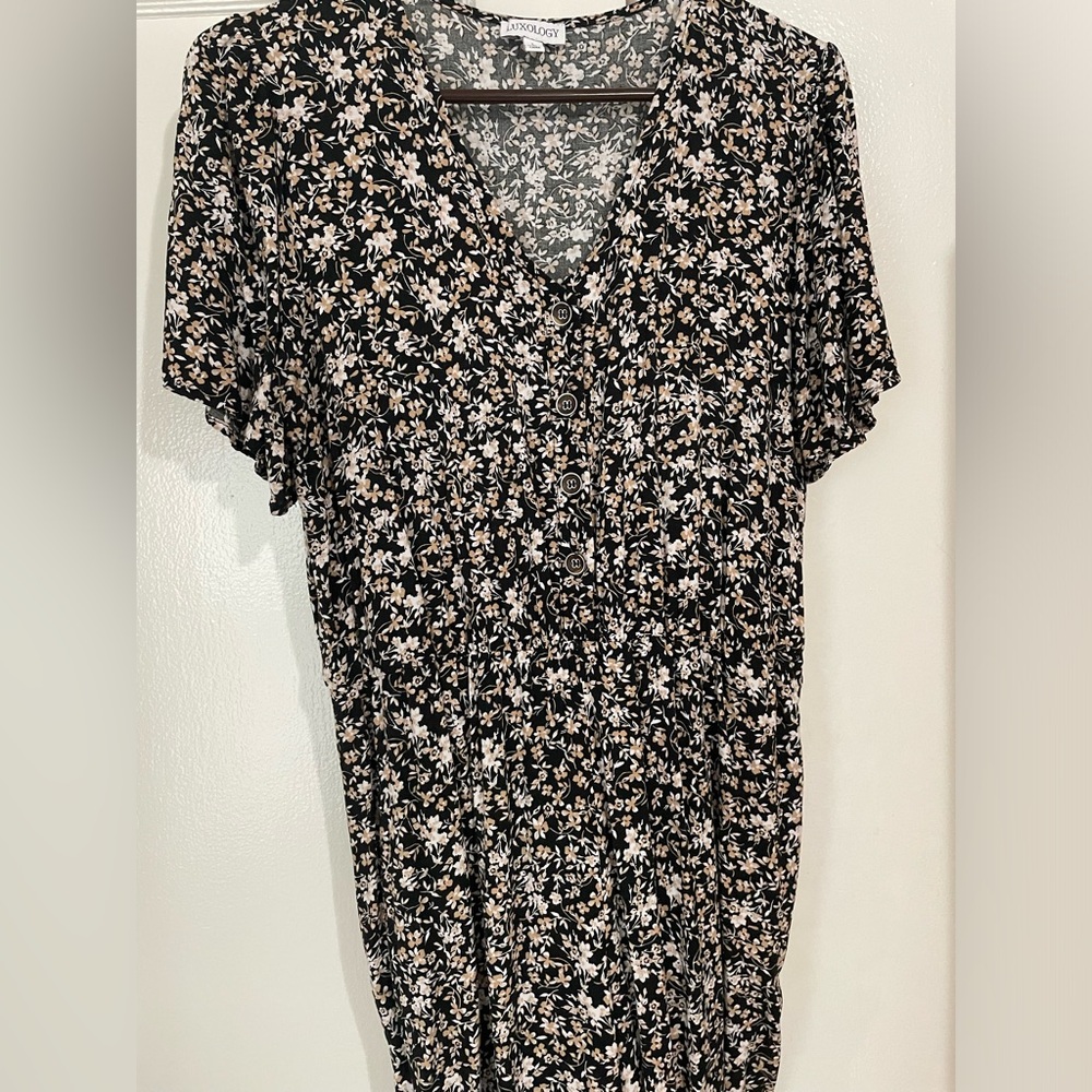 floral button romper